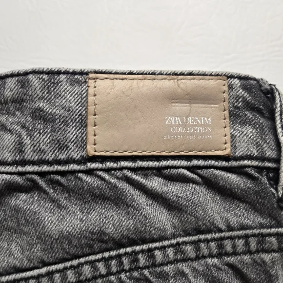 Zara Denim Wide Leg Jeans size 4 Frayed bottoms Grayish/black - Picture 7 of 8